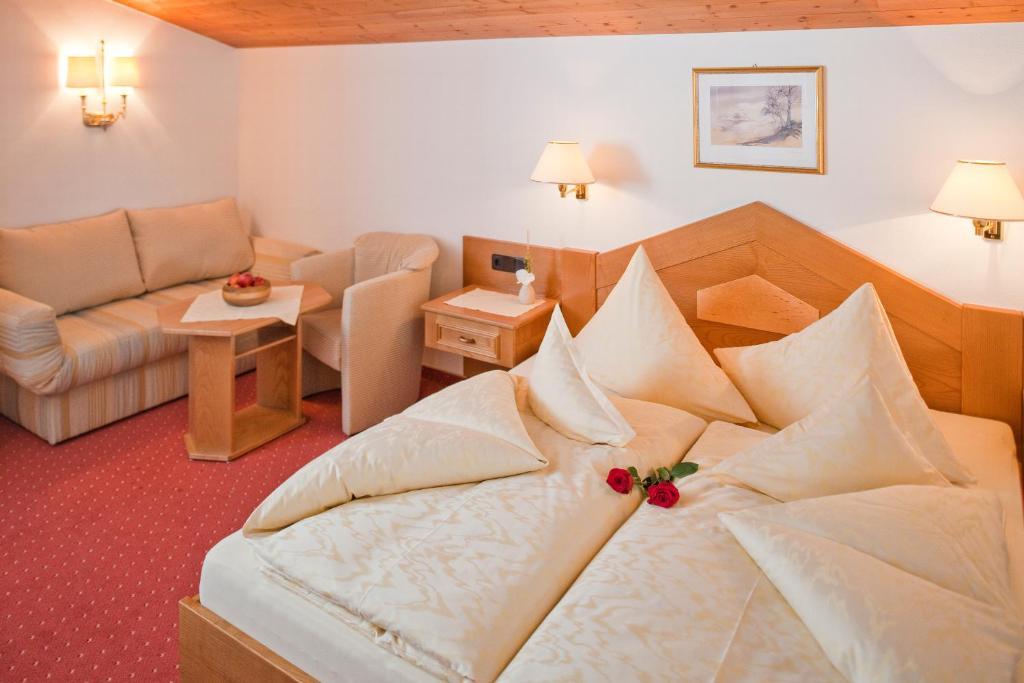 Hotel Jagdhof Bed & Breakfast Obergurgl Room photo