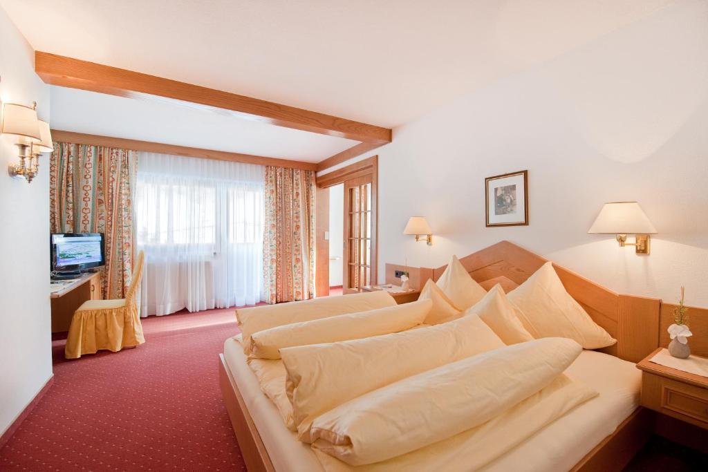 Hotel Jagdhof Bed & Breakfast Obergurgl Room photo