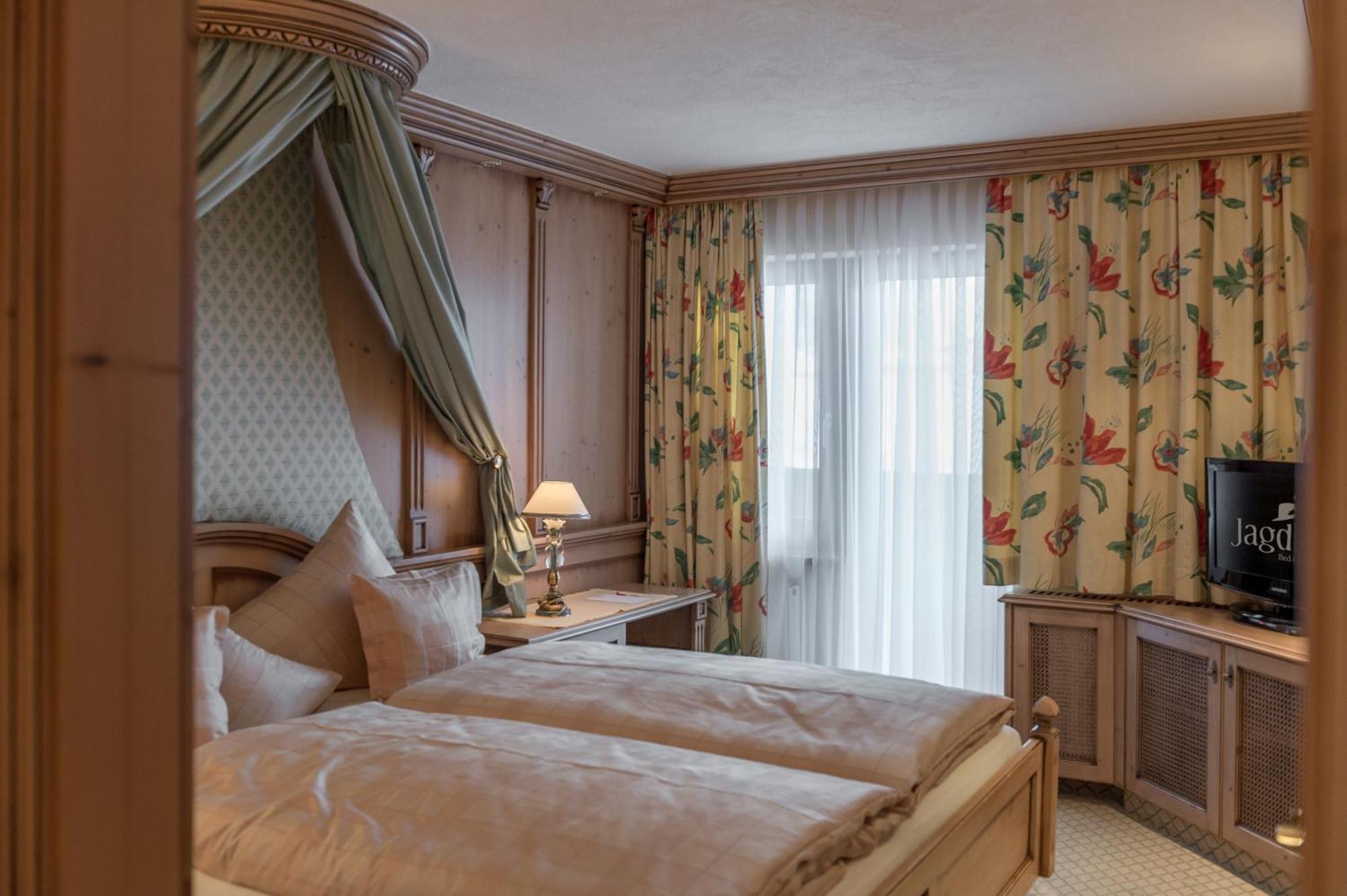 Hotel Jagdhof Bed & Breakfast Obergurgl Room photo