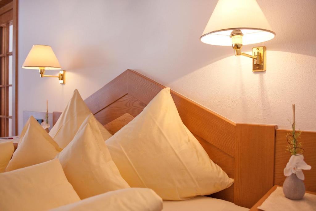 Hotel Jagdhof Bed & Breakfast Obergurgl Room photo